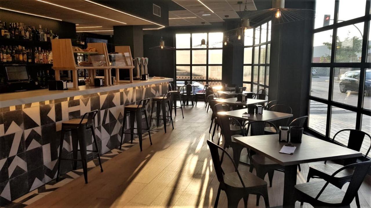 Rener Hotel Los Campones Gijón Buitenkant foto