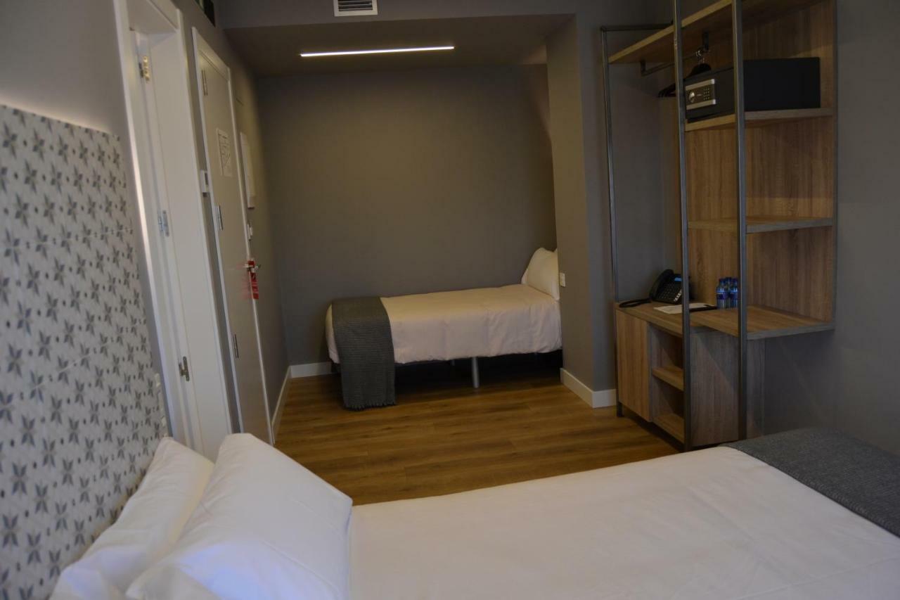 Rener Hotel Los Campones Gijón Buitenkant foto