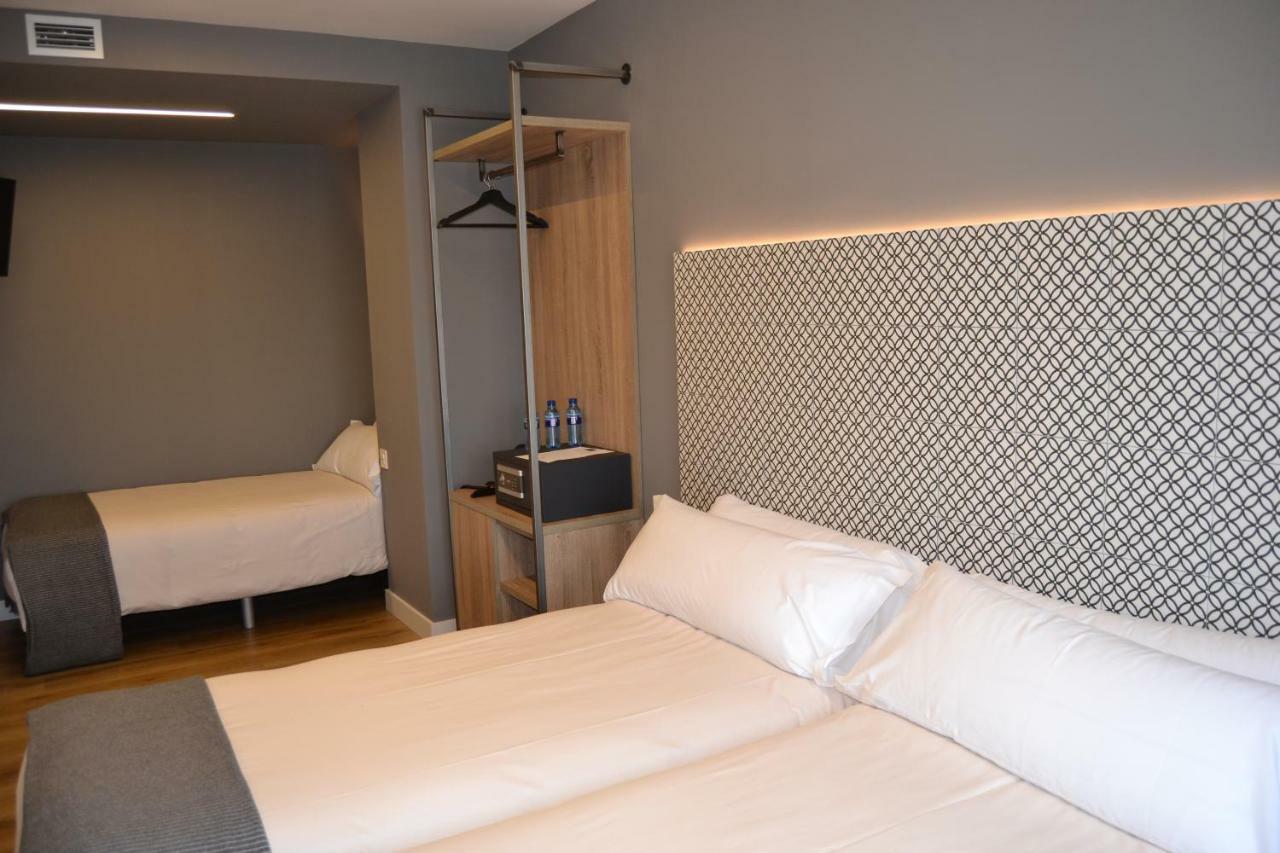 Rener Hotel Los Campones Gijón Buitenkant foto